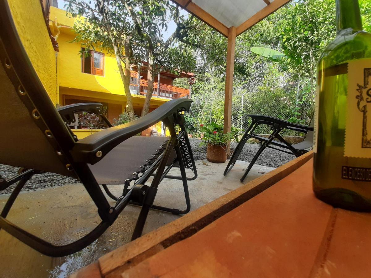 Cafe Racer Hostel Jardín Dış mekan fotoğraf