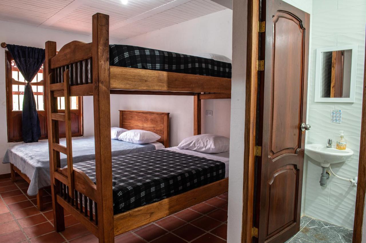 Cafe Racer Hostel Jardín Dış mekan fotoğraf