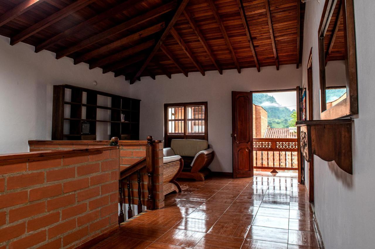 Cafe Racer Hostel Jardín Dış mekan fotoğraf