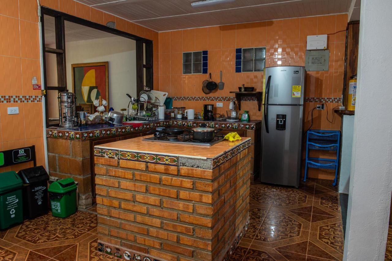 Cafe Racer Hostel Jardín Dış mekan fotoğraf