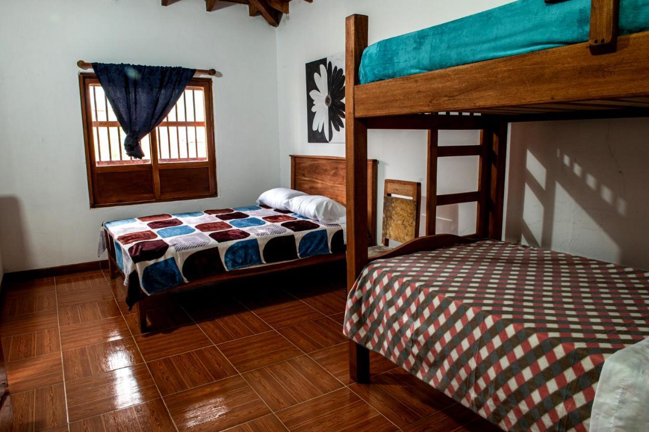 Cafe Racer Hostel Jardín Dış mekan fotoğraf