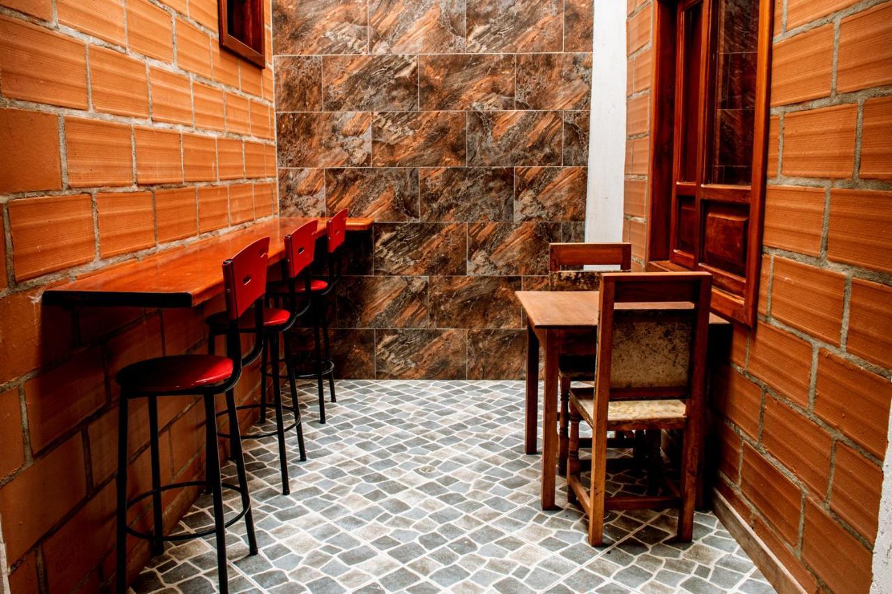 Cafe Racer Hostel Jardín Dış mekan fotoğraf
